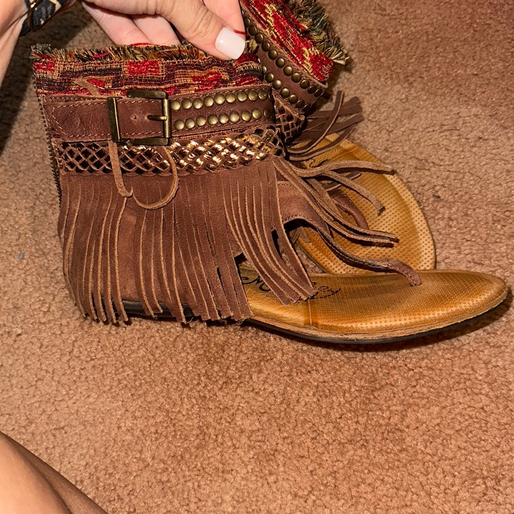 FRINGE NAUGHTY MONKEY SANDALS